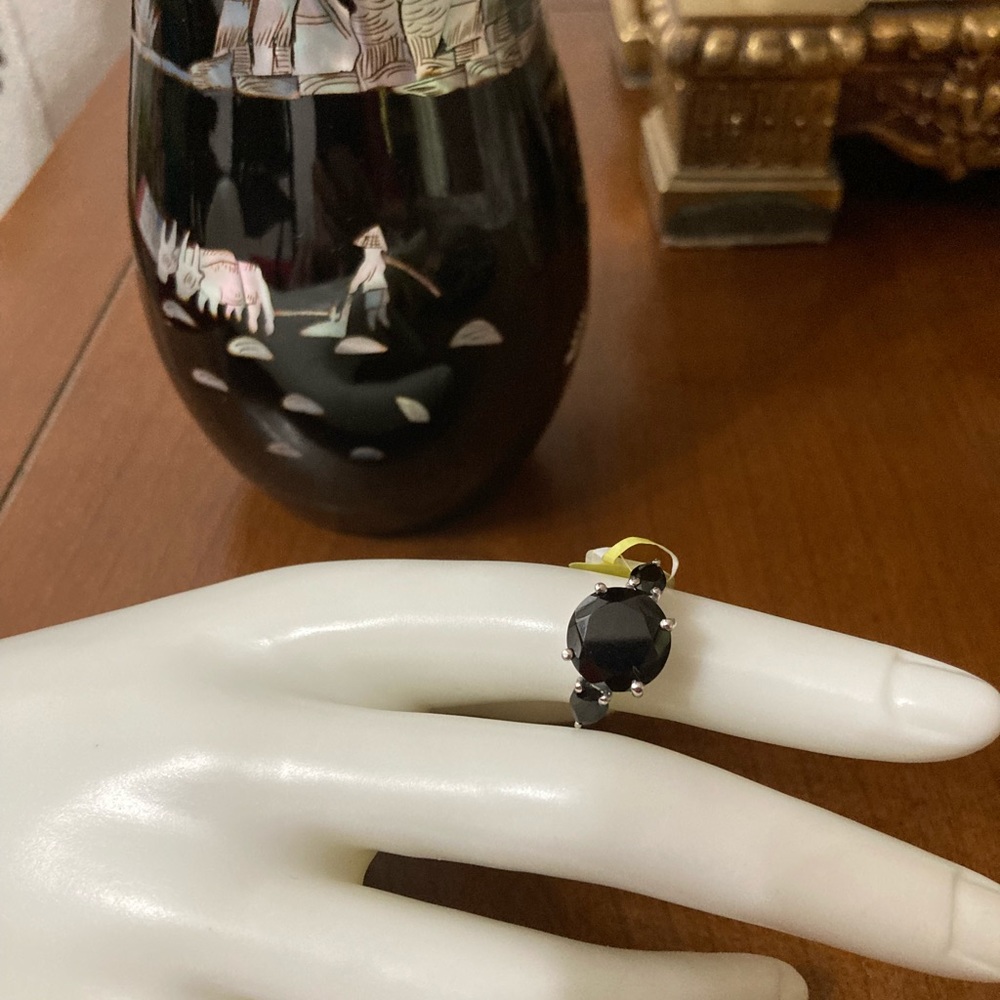 925 Sterling Silver Black Tourmaline Ring Size 6 - Picture 2 of 10